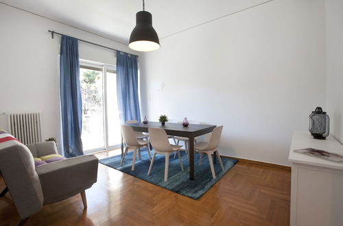 Foto 9 - Palaio Faliro, Bright and Spacious Apartment