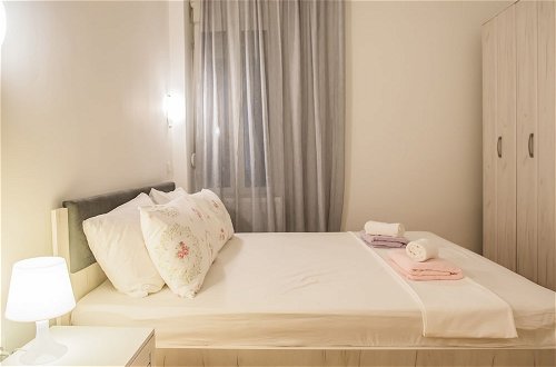Foto 4 - Lavender Apt by halu! Apartments