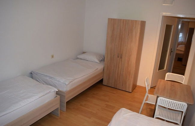 AB Apartment 42 near Cannstatter Wasen - Foto 3