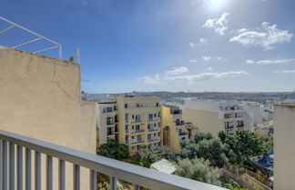 Foto 3 - Modern 3 Bedroom Apartment in Central Sliema