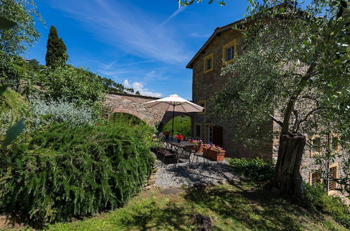 Photo 20 - Luxury 6-bed Tuscan Villa Near Lucca