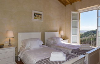 Photo 3 - Luxury 6-bed Tuscan Villa Near Lucca