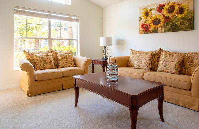 4 Bed and 3 Bath in Perfect Location With Pool by Florida Dream Home - Foto 14
