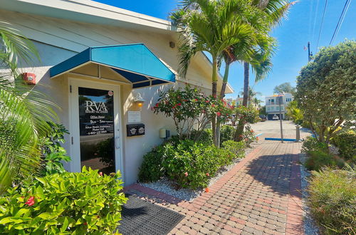 Photo 51 - The Beach Club at Anna Maria by RVA