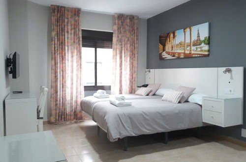 Foto 1 - Bonito Apartamento en Triana 202