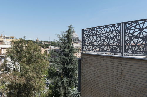 Photo 28 - Modern Apartment Giardini Vaticani & S Pietro