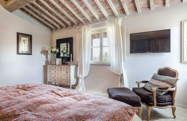 Villa Otto in Orentano - Photo 26