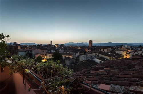 Photo 9 - Casa Emy in Lucca With 3 Bedrooms and 2 Bathrooms