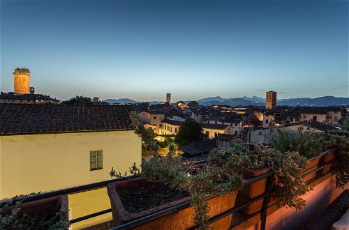 Photo 44 - Casa Emy in Lucca With 3 Bedrooms and 2 Bathrooms