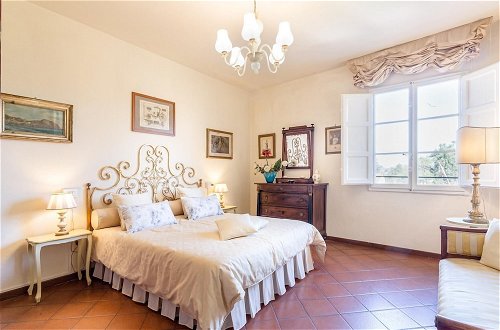 Photo 51 - Casa Emy in Lucca With 3 Bedrooms and 2 Bathrooms