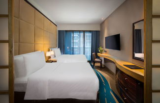 Photo 3 - Savoy Suites Hotel Apartments