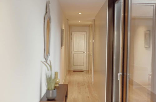 Photo 5 - Legacy Oporto Premium Apartment B