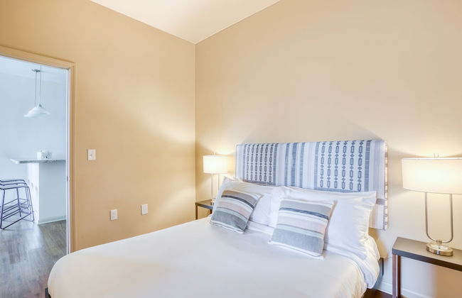 Mint House Greenville - Downtown - Photo 7