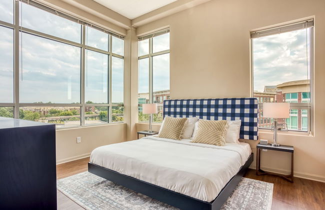 Mint House Greenville - Downtown - Photo 11