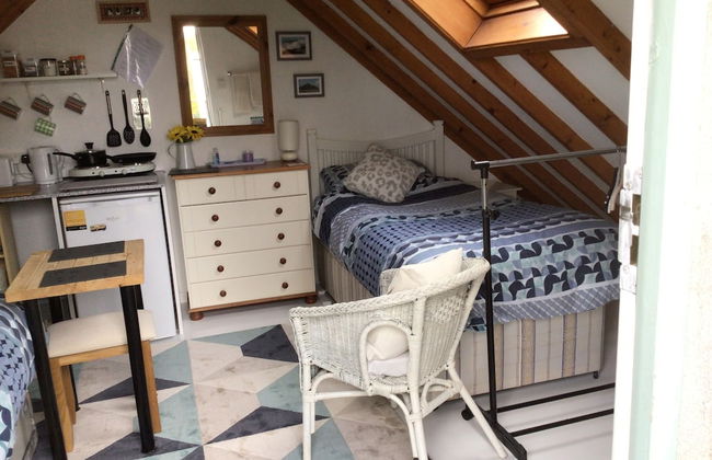 Cozy Camborne Studio Retreat With two Single Beds - Foto 7