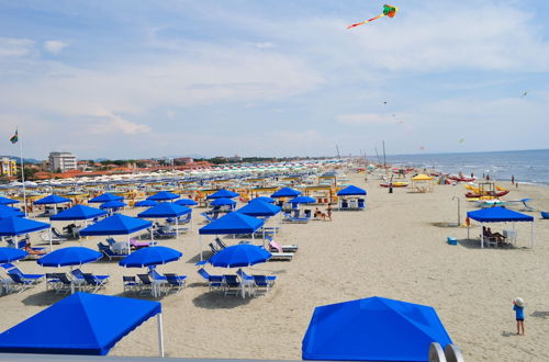 Photo 32 - La Casina Del Pescatore On the Beach