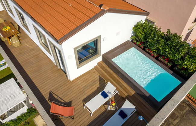 Luxury Apartment with Penthouse and Pool - Photo 43
