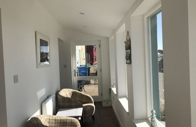 Petfriendly-beachfront-sunsetfacingsunporch-garden - Photo 5