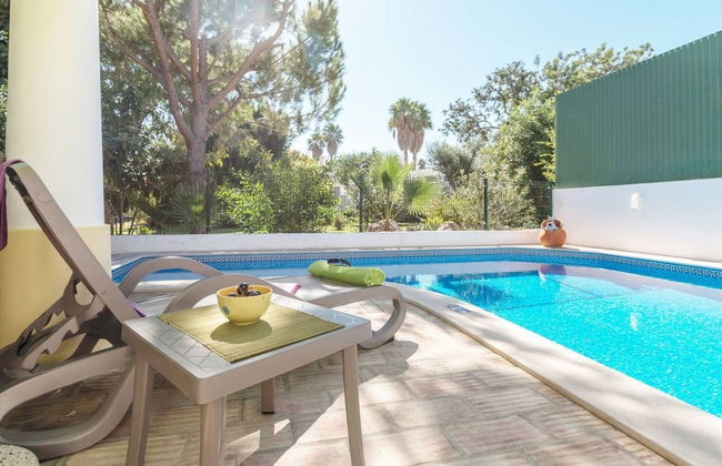 Immaculate 3-bed Villa in Guia Private Pool - Foto 37