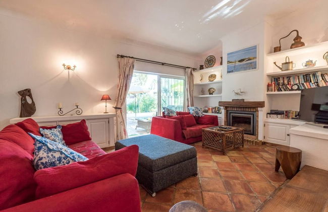 Immaculate 3-bed Villa in Guia Private Pool - Foto 20