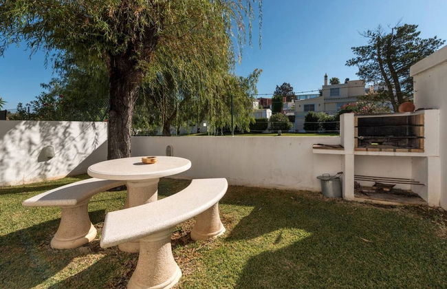 Immaculate 3-bed Villa in Guia Private Pool - Foto 40