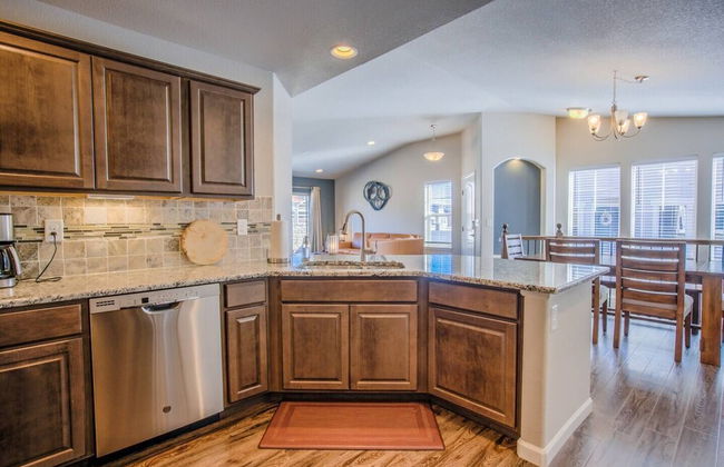 4BR Modern Townhome Close to Usafa! - Foto 36