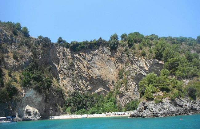 Holiday House with Pool near Sea, Beach, & Caves - Foto 26