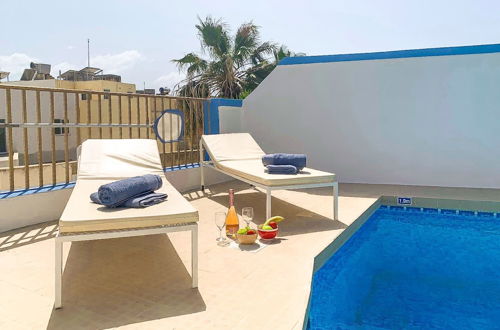 Photo 16 - Pool and Sea, Penthouse Merill Apart 6