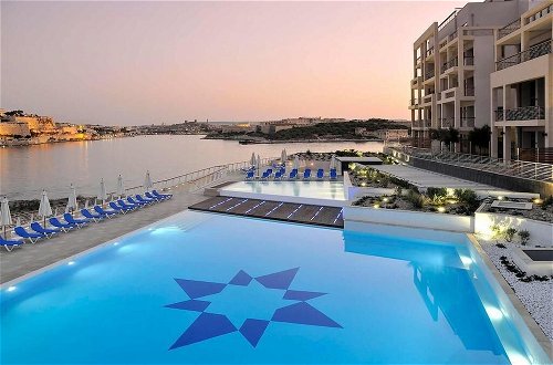 Foto 17 - Luxury Apartment Tigne Point With Pool