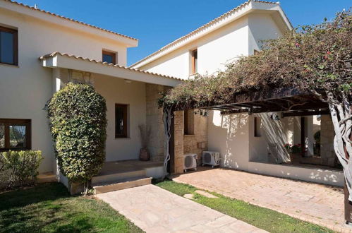 Photo 19 - Lovely 2 bedroom Villa Kornos HG33 with private pool and golf course views, In the heart of Aphrodite Hills, near resort centre