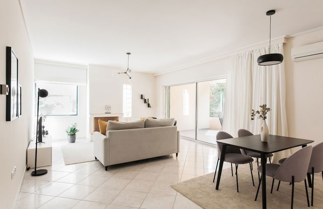 Top-Class 2BR Apartment in Marousi - Foto 16
