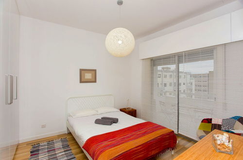 Photo 2 - SeaBreeze Limassol City Center Flat