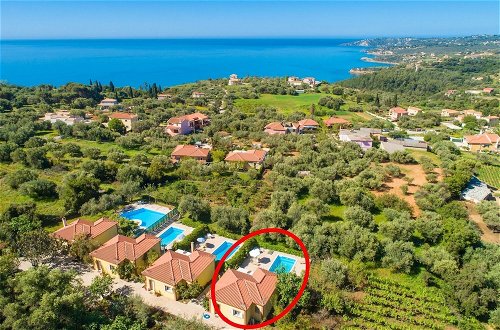Foto 40 - Villa Russa Alekos Large Private Pool Walk to Beach Sea Views Wifi Car Not Required - 2020