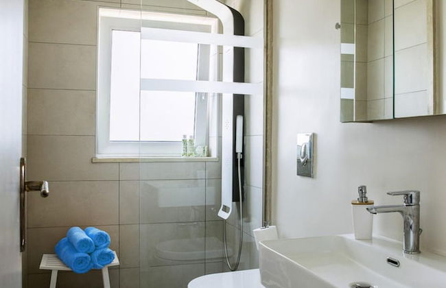 Villa Armi Large Private Pool Walk to Beach Sea Views A C Wifi Eco-friendly - 2809 - Foto 26