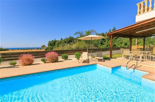 Photo 7 - Villa Clementina Large Private Pool Walk to Beach Sea Views A C Wifi Eco-friendly - 2183