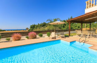 Foto 3 - Villa Clementina Large Private Pool Walk to Beach Sea Views A C Wifi Eco-friendly - 2183