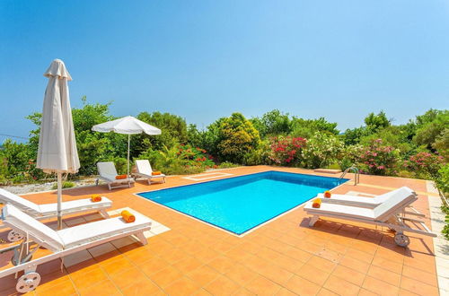 Foto 4 - Villa Glafki Large Private Pool Sea Views A C Wifi - 2829