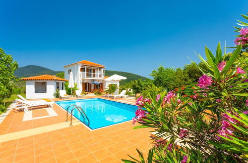 Photo 2 - Villa Glafki Large Private Pool Sea Views A C Wifi - 2829