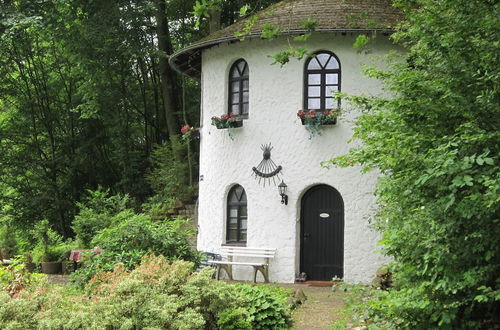 Photo 19 - Cosy Holiday Home in Strotzbusch With Sauna