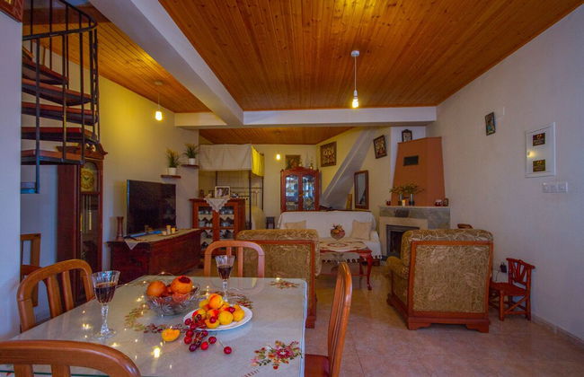 Aethra Cottage - Photo 14