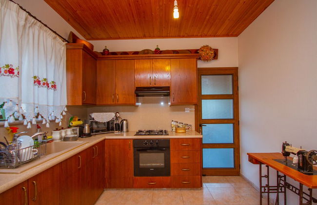 Aethra Cottage - Photo 12
