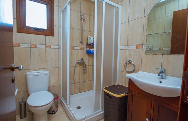 Aethra Cottage - Photo 19