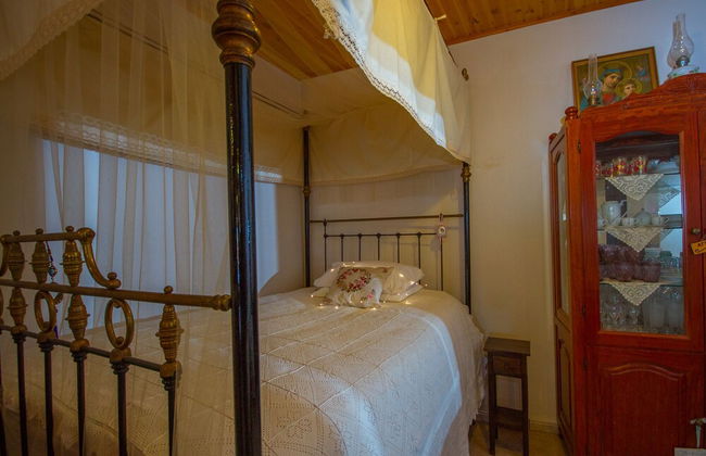 Aethra Cottage - Photo 4