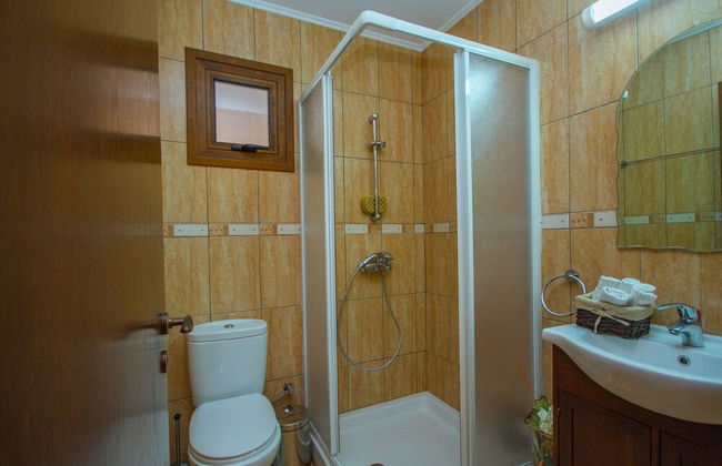 Aethra Cottage - Photo 17