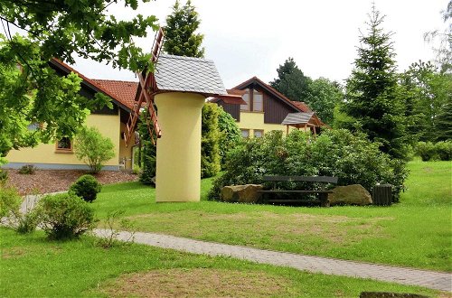 Foto 13 - Beautiful Holiday Home With Terrace