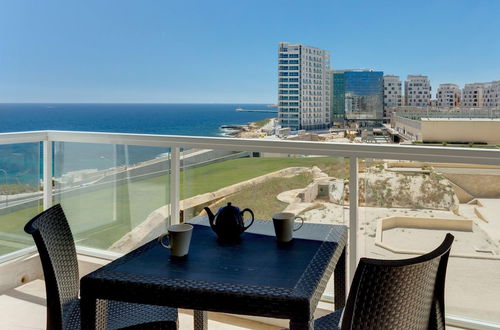 Photo 10 - Marvellous Seafront Apartment in the Best Location