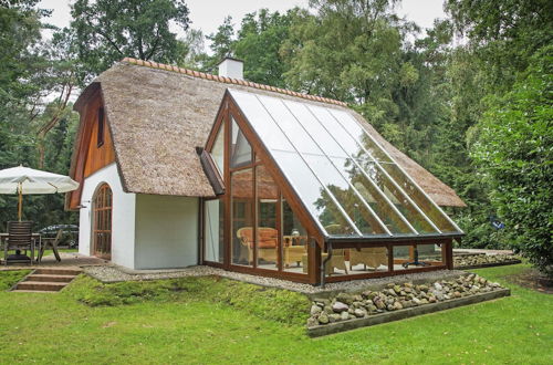 Photo 21 - Exclusive Holiday Home in Uelsen With Conservatory