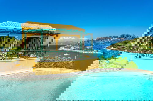 Foto 8 - Thanasis Large Private Pool Walk to Beach Sea Views A C - 265