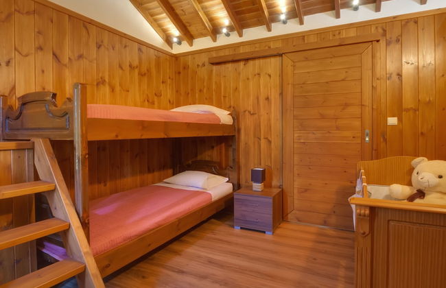 Traditional Ioannis Cottage...luxurious & Rustic With Ecological Heated Pool !!! - Photo 2