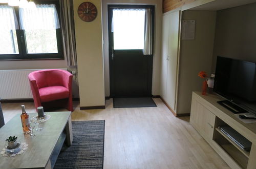 Photo 14 - Beautiful Apartment Near Forest in Nidrum